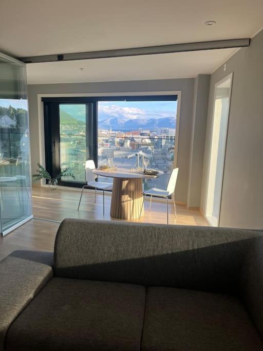 City Center 7Th Floor Apartement With Beautiful View Tromsø Exterior foto
